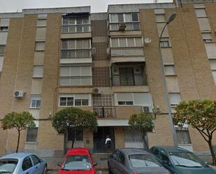 Exterior view of Flat for sale in Dos Hermanas  with Terrace and Balcony