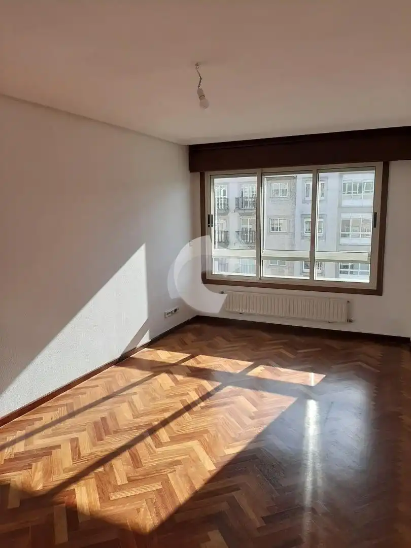 Sala de estar de Piso de alquiler en A Coruña Capital  con Calefacción, Parquet y Trastero
