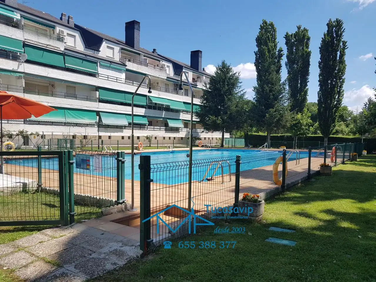 Piscina de Piso en venta en Pelayos de la Presa con Terraza y Piscina