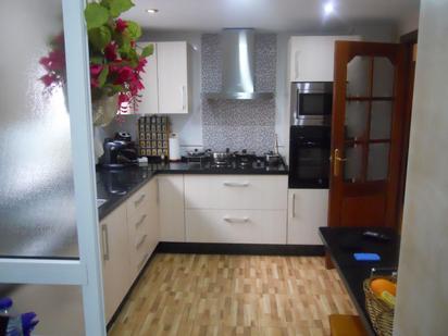 Kitchen of Flat for sale in  Córdoba Capital  with Air Conditioner