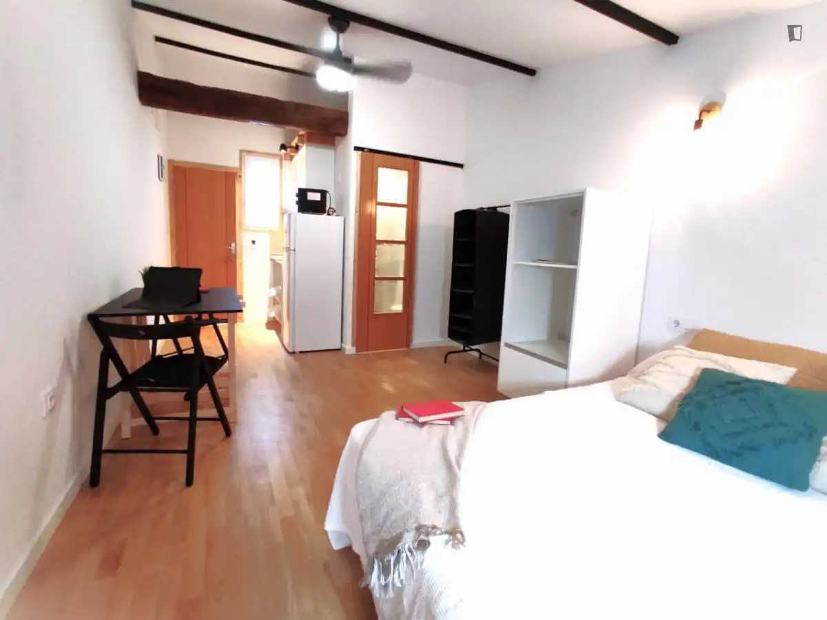 Study for rent in Barrio de Benicalap