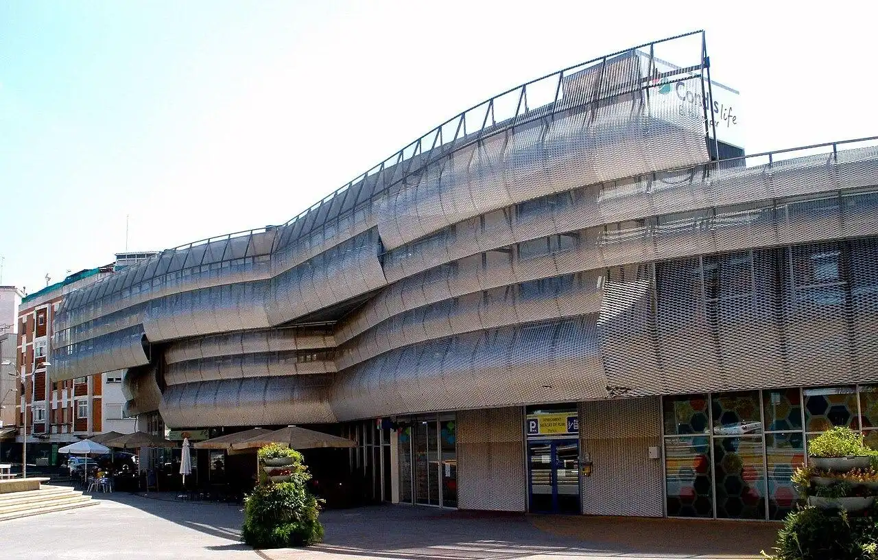 Außenansicht von Residential zum Verkauf in Rubí