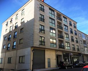 Vista exterior de Dúplex en venda en O Carballiño   amb Parquet i Balcó