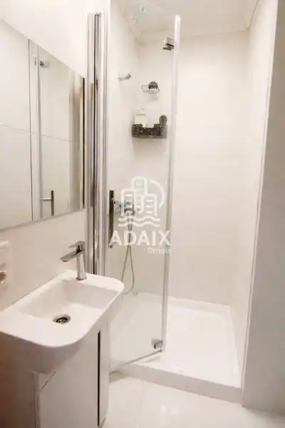 Piso en venta en Carrer de Conchita Piquer 5, imagen 6