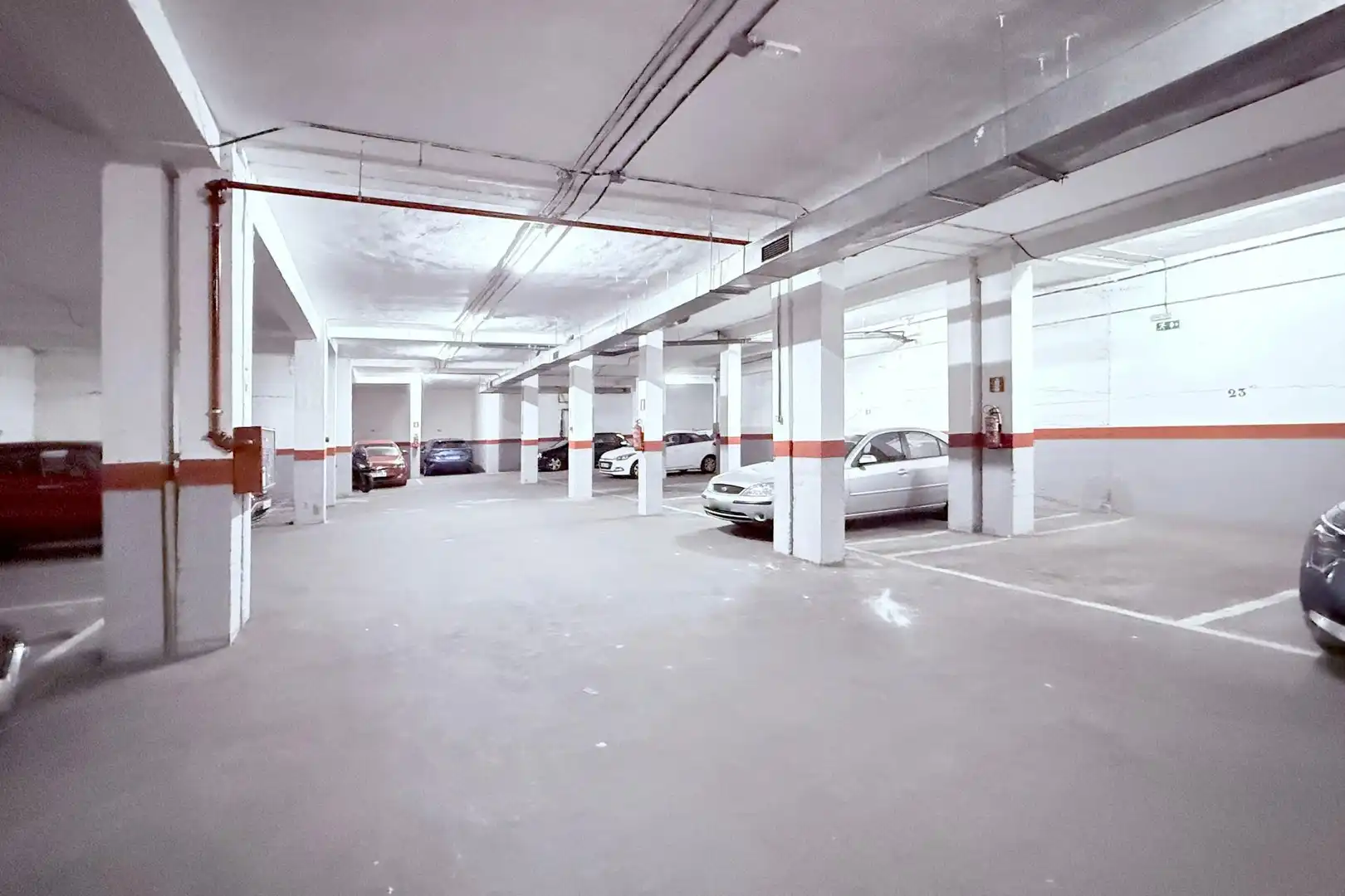 Parkplatz von Geschaftsraum zum Verkauf in Móstoles
