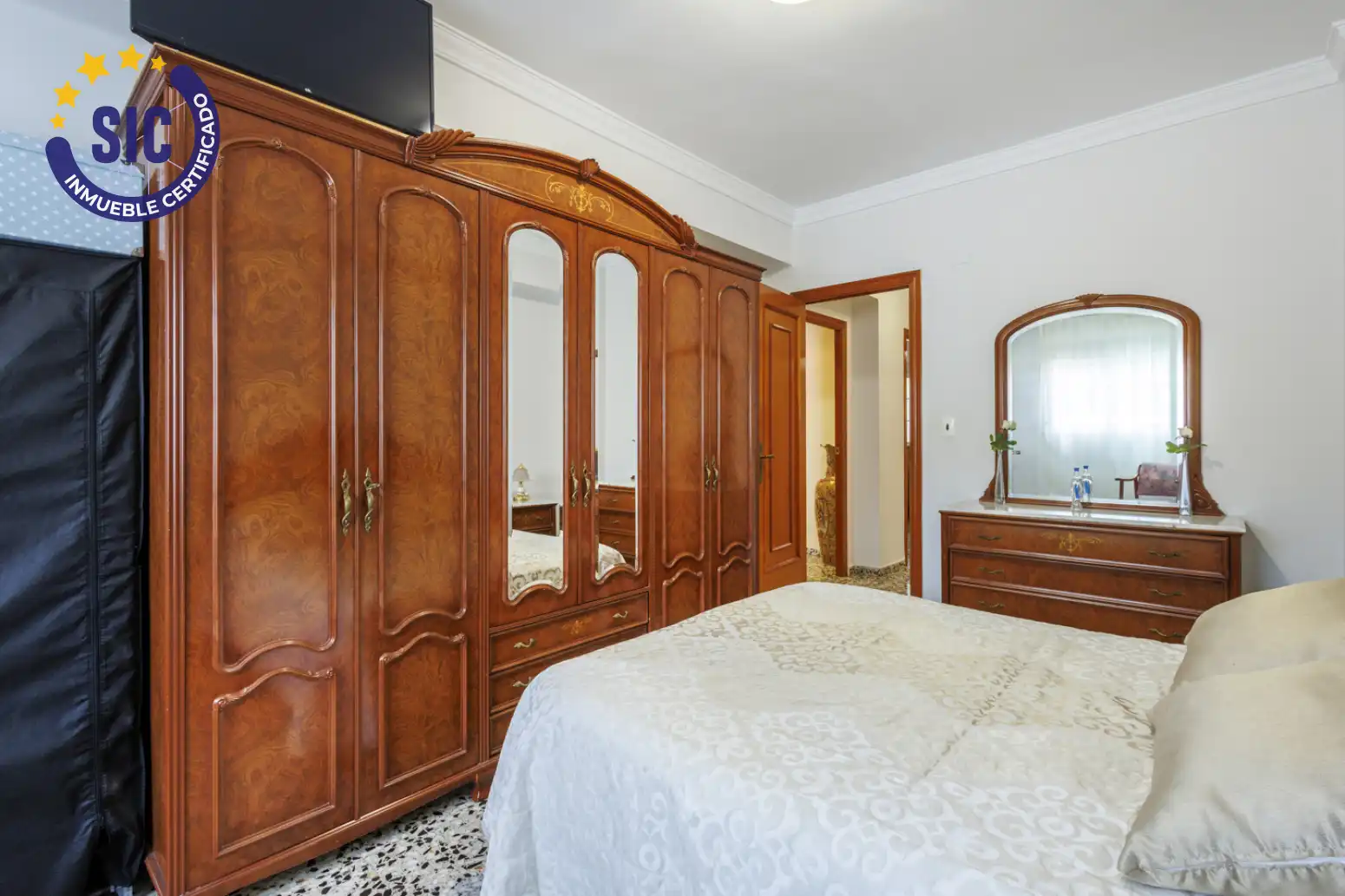 Habitación de Casa adosada en venta en Carlet con Terraza y Balcón