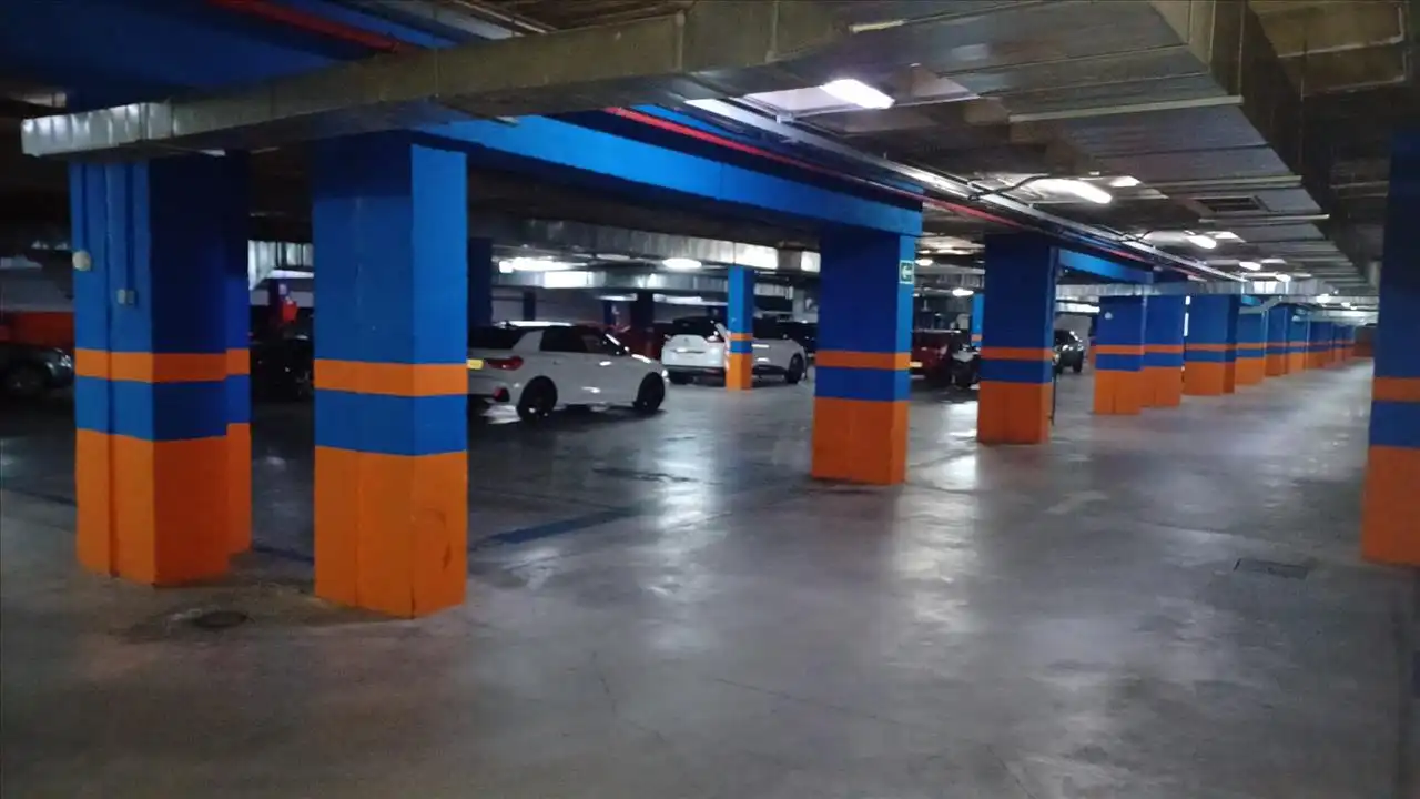 Parkplatz von Garage zum Verkauf in Alcalá de Henares