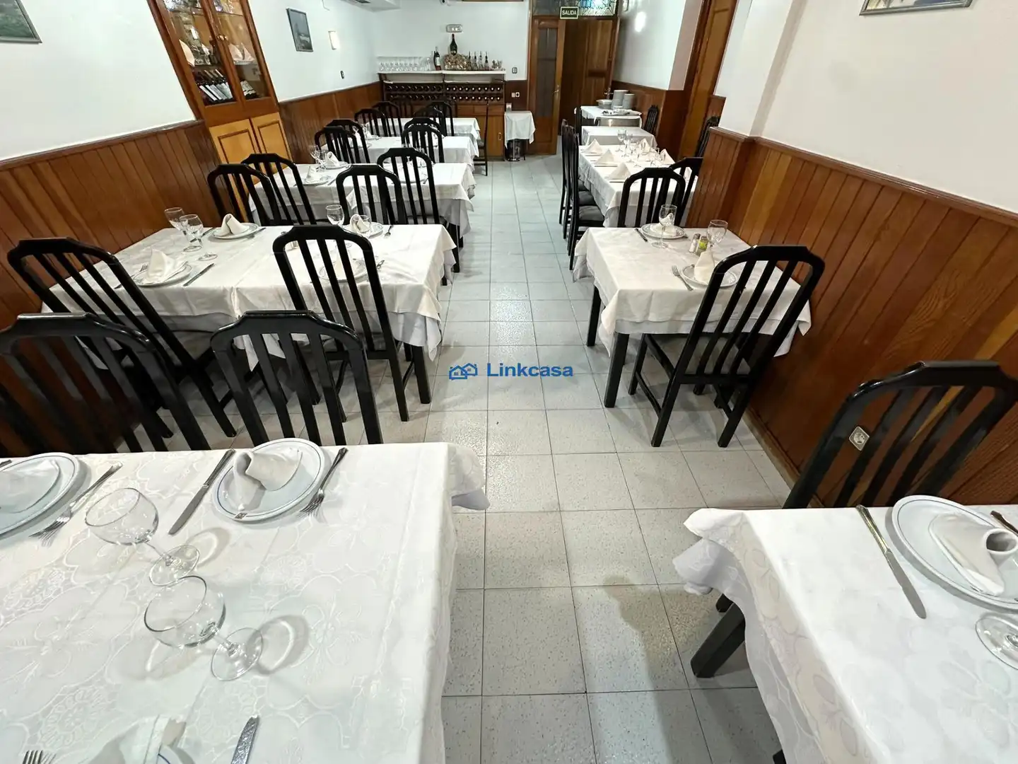 Local comercial en traspaso en Avenida PORTUGAL, imagen 2