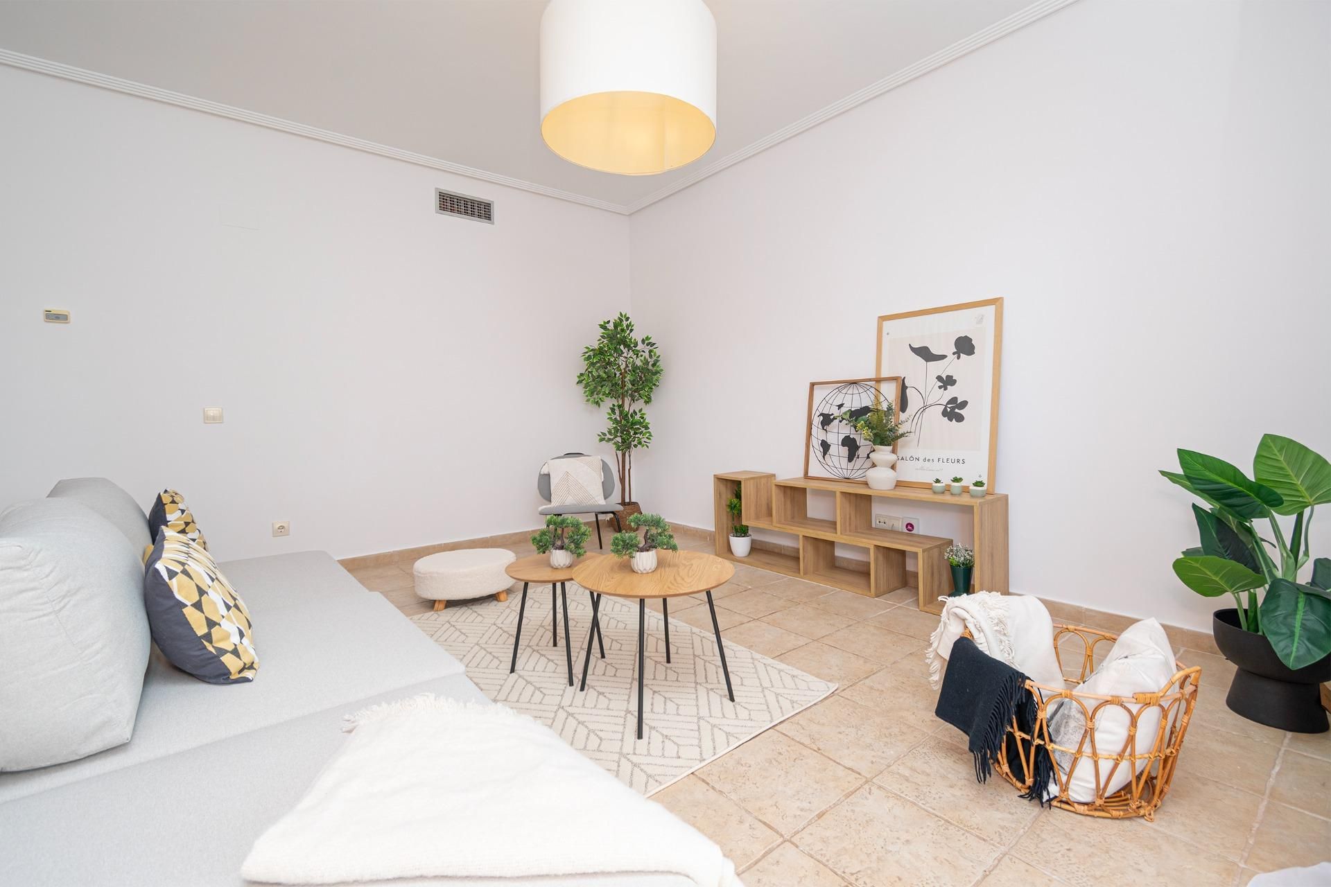 Sala d'estar de Pis en venda en  Palma de Mallorca amb Calefacció, Jardí privat i Terrassa