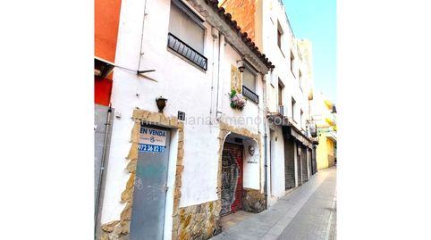 FINCA URBANA MUY CENTRICA A RENOVAR