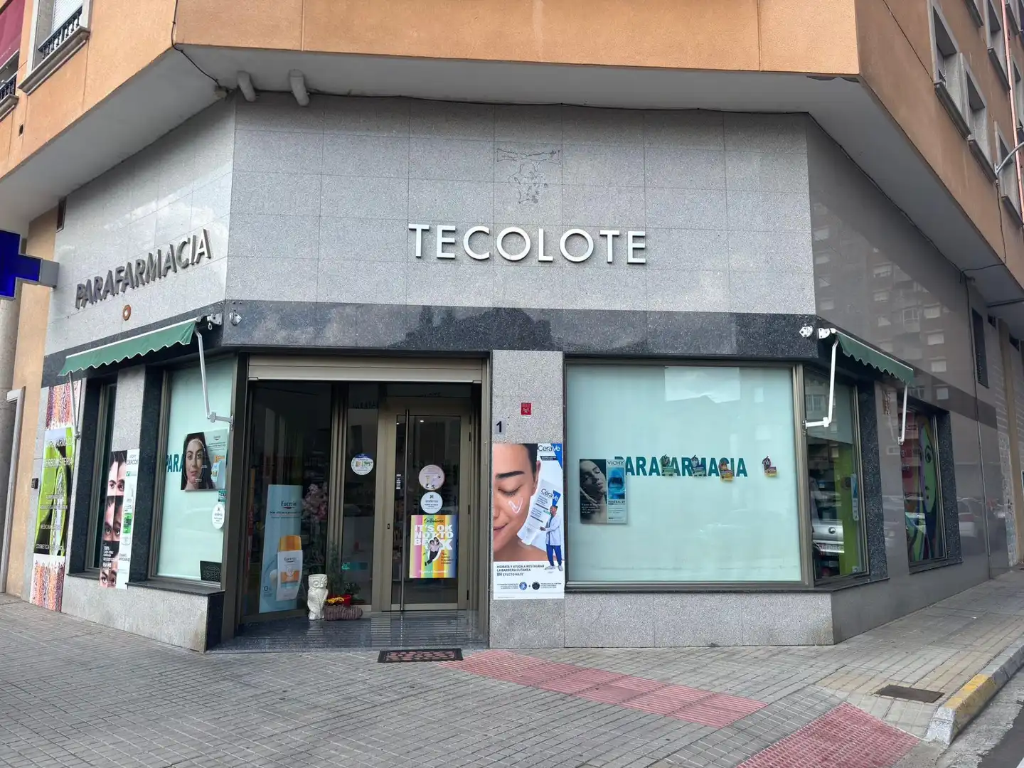 Local comercial en venda a Zona Alta, imagen 12