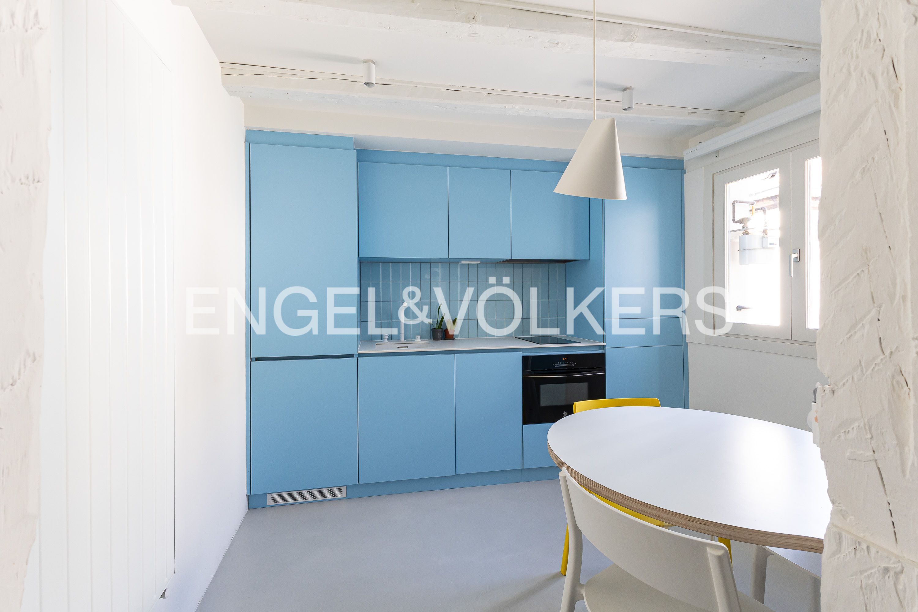 Kitchen of Flat for rent in  Madrid Capital  with Air Conditioner, Heating and Furnished