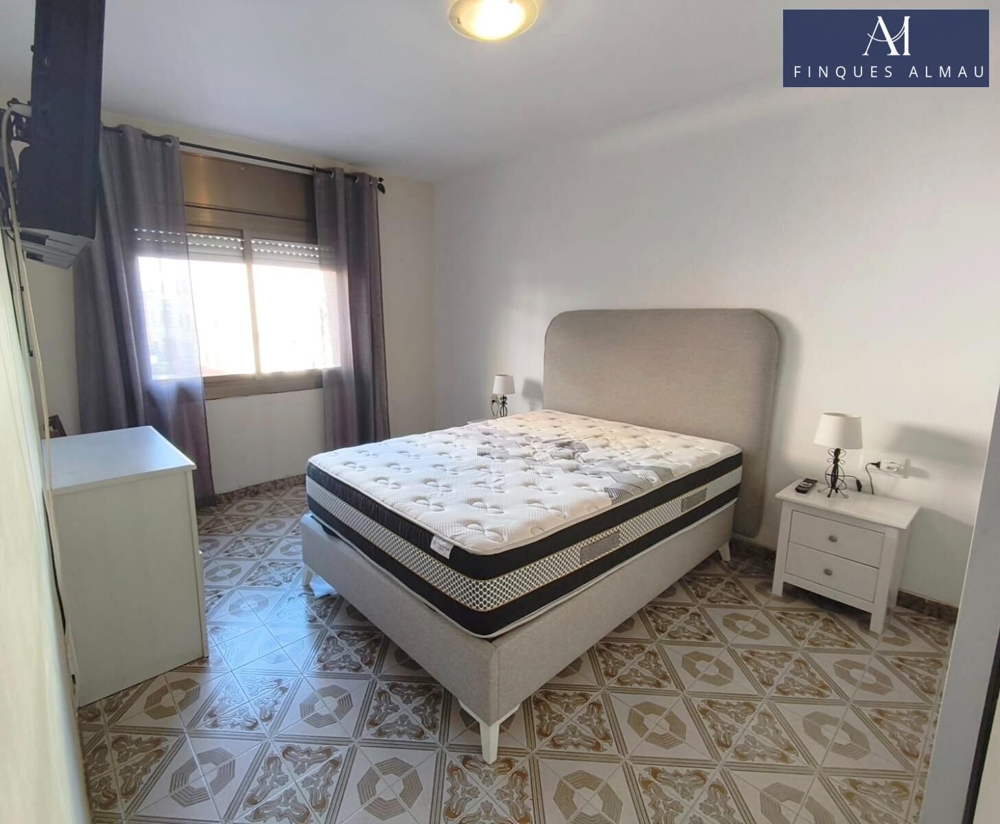 Bedroom of Flat for sale in Vilanova i la Geltrú  with Air Conditioner and Heating