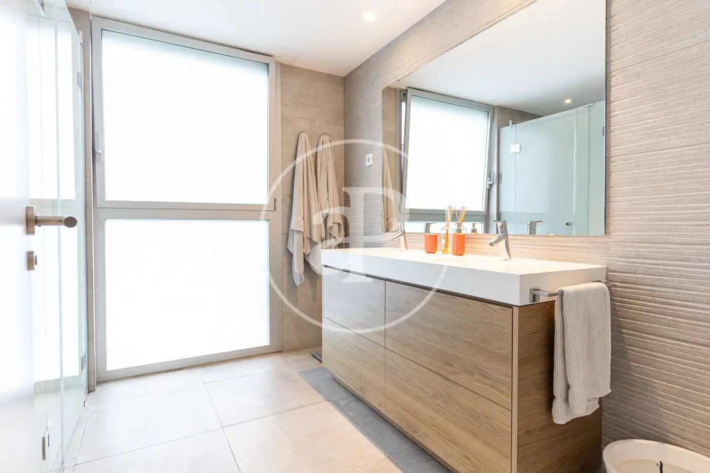 Bathroom of Flat for sale in Sant Cugat del Vallès  with Air Conditioner, Heating and Private garden