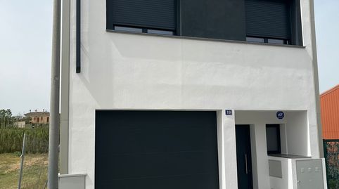 Foto 2 de Casa adosada en venta en Llagostera, Girona