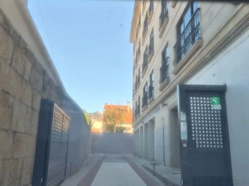 Vista exterior de Pis en venda en Vigo 