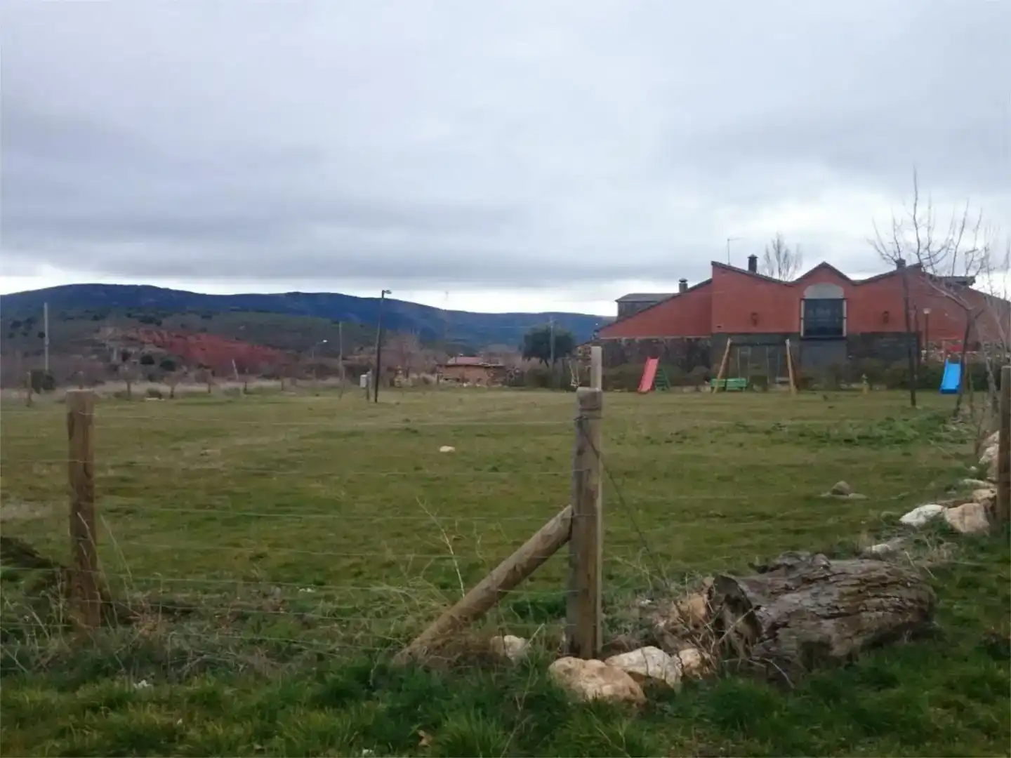 Local de alquiler en Riaza con Aire acondicionado y Amueblado