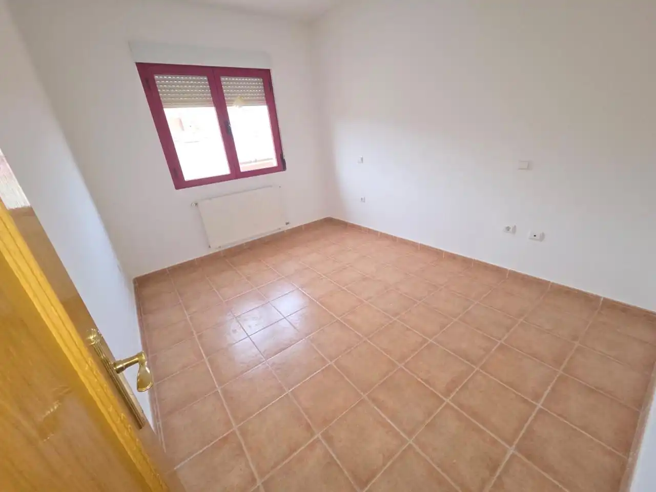 Dormitori de Casa o xalet en venda en Santa Cruz de la Zarza amb Terrassa