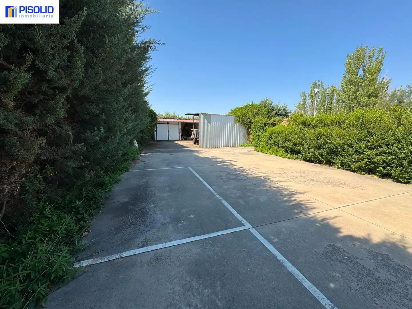 Aparcament de Finca rústica en venda en Corcos amb Calefacció i Piscina