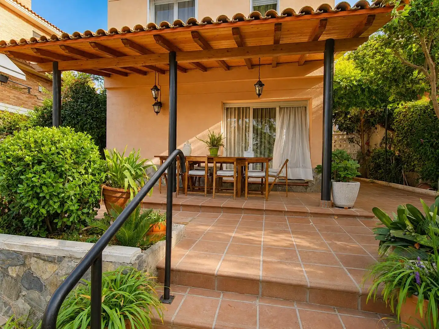 Casa amb piscina en venda a Mira-sol, imagen 7