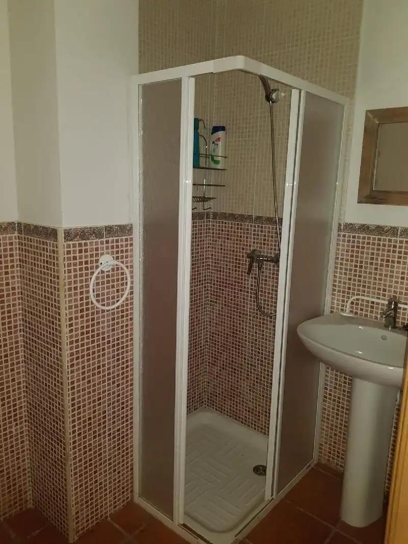 Baño de Apartamento en venta en Ladrillar con Jardín privado, Trastero y Amueblado