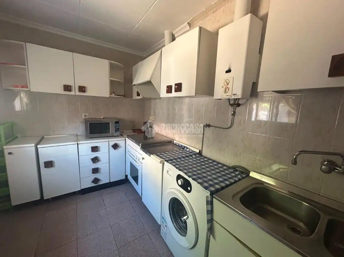 Cuina de Casa adosada en venda en Puertollano