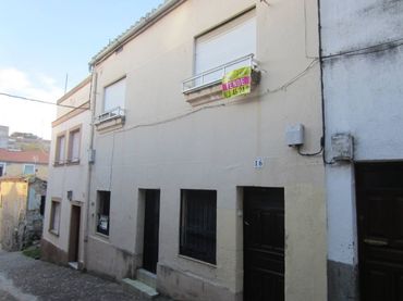 Casa en venda a Calle GRANADILLA