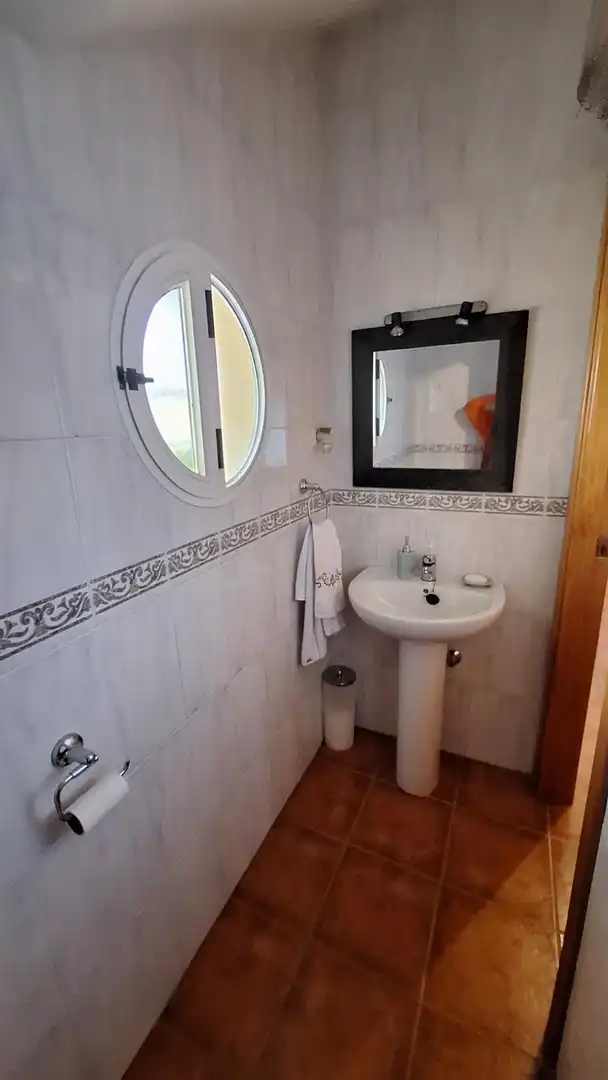 Casa aparellada amb terrassa en venda a Vistahermosa - Fuentebravía, imagen 14