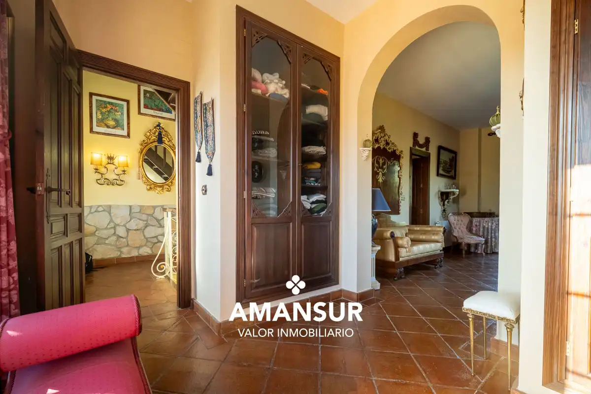 Chalet con piscina en venta en Avenida del Almendro, imagen 68