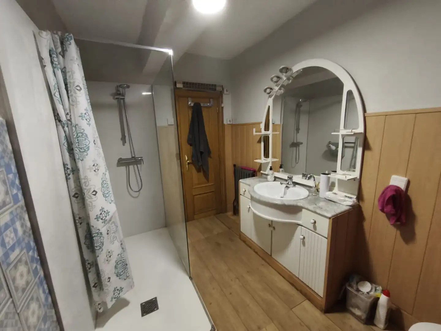 Bathroom of Detached homes for sale in Altsasu / Alsasua  with Balcony
