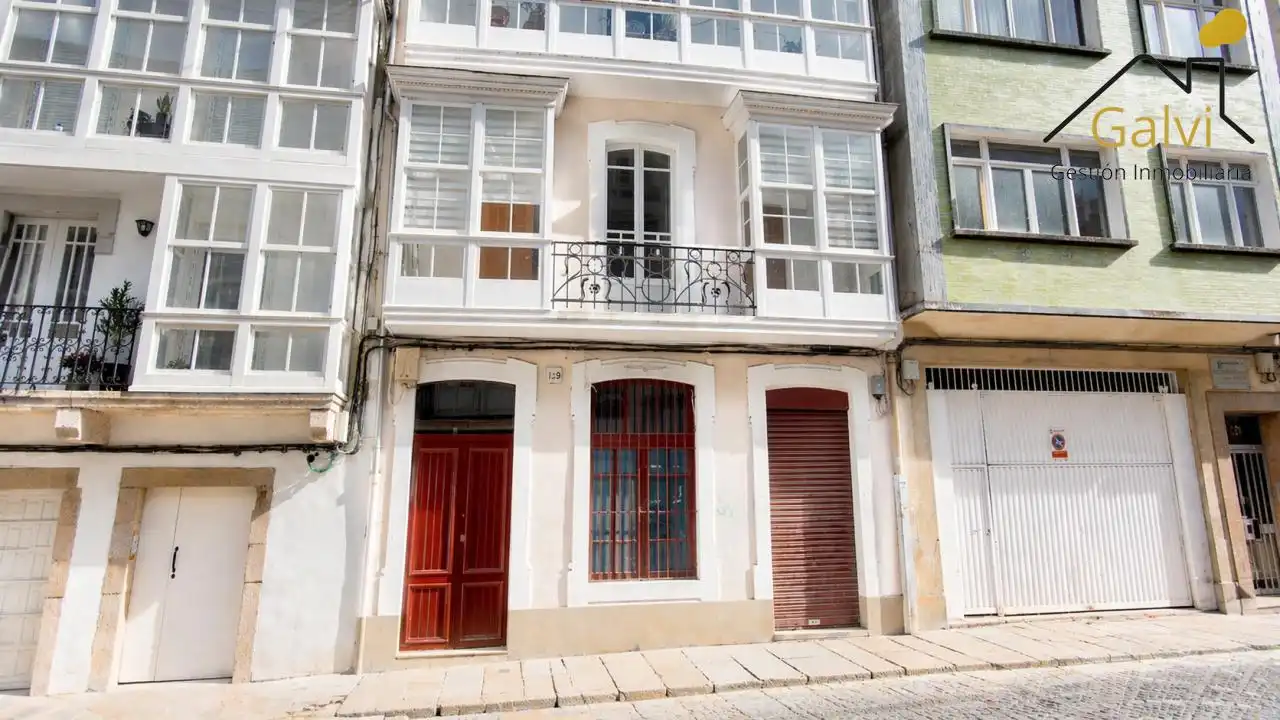 Vista exterior de Piso en venta en Ferrol con Balcón