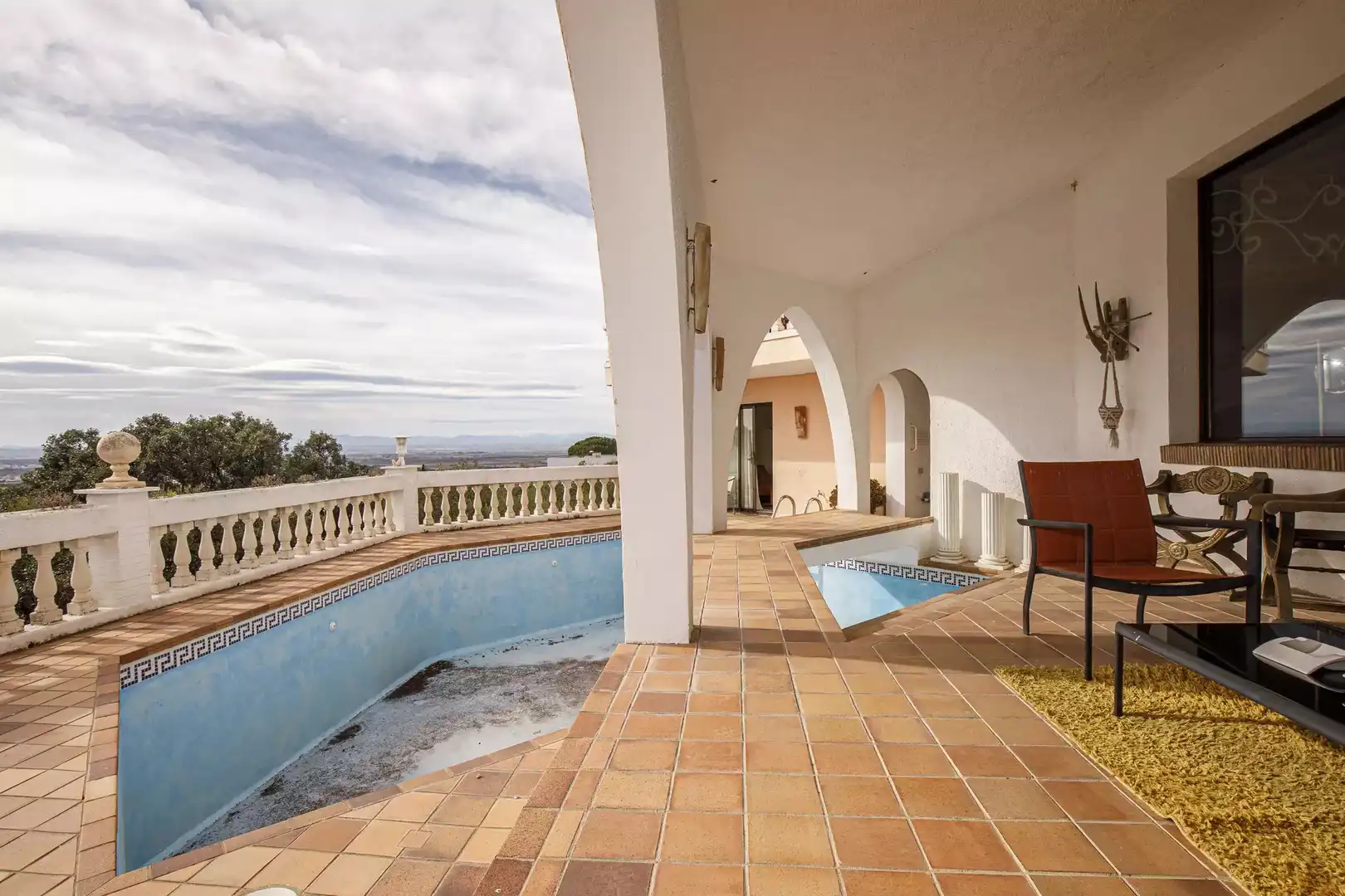 Piscina de Casa o xalet en venda en Roses amb Aire condicionat, Calefacció i Jardí privat