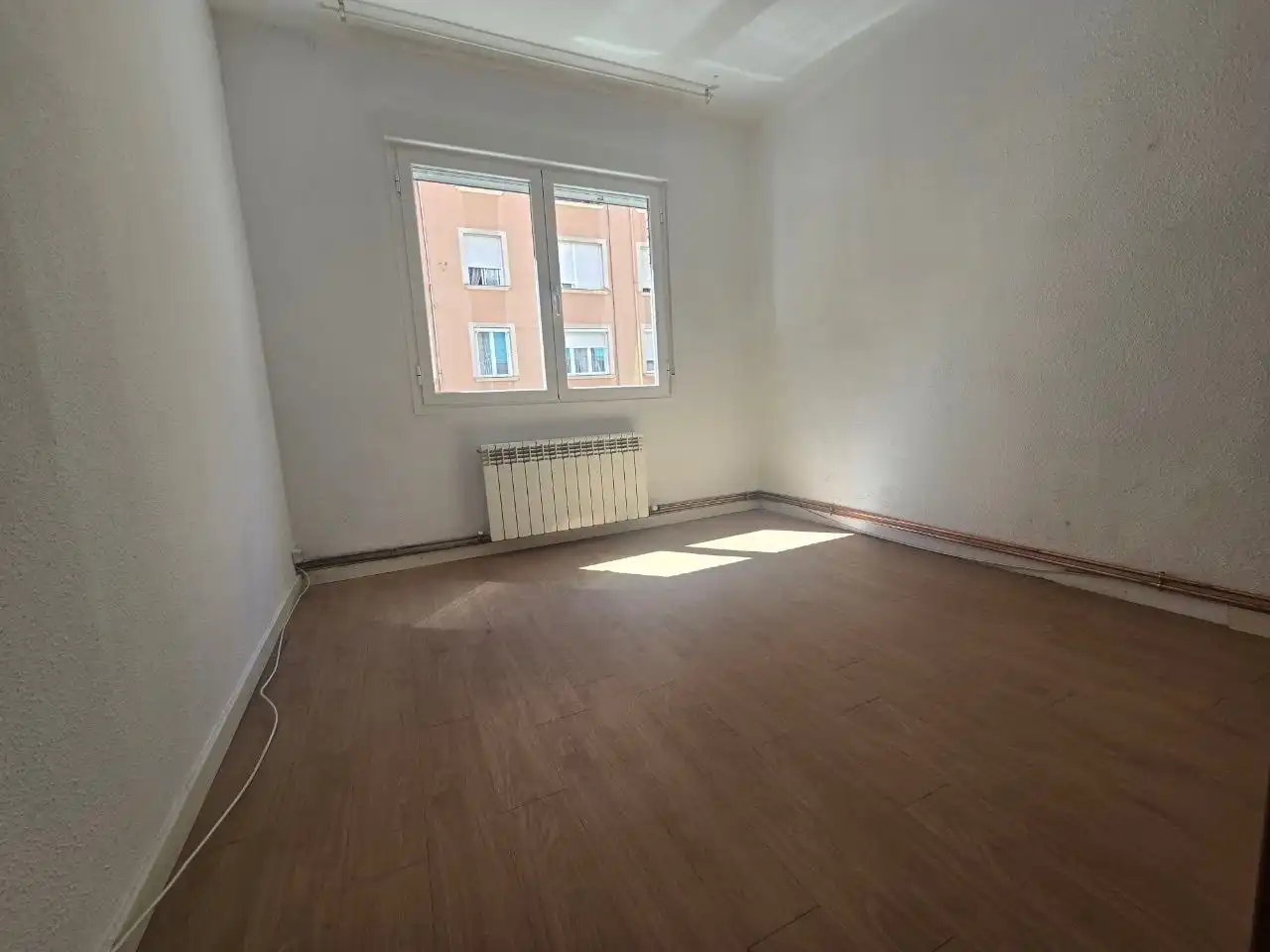 Schlafzimmer von Wohnungen zum Verkauf in  Logroño mit Heizung und Abstellraum