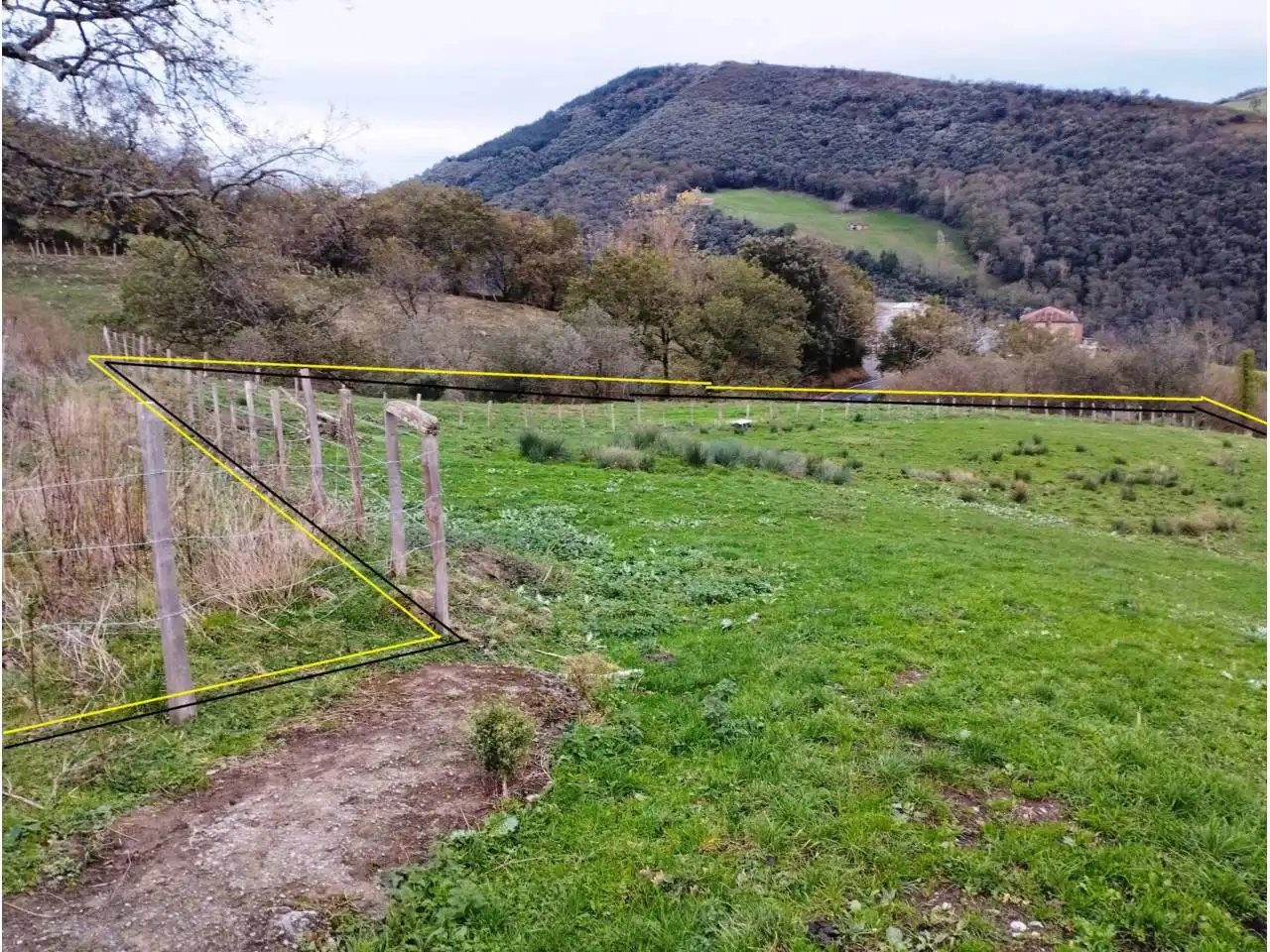 Land for sale in Barrio Veguilla, 2, Soba