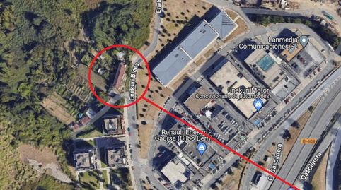 se vende terreno con casa en ERANDIO, con 1.000m2 de casa, y 6.300m2 de terreno ,puede dividir en varios chaletes adosados, buena