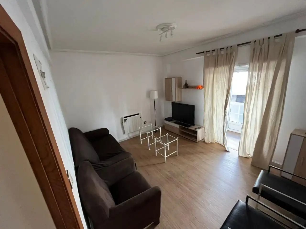 Sala de estar de Piso de alquiler en Ourense Capital  con Calefacción, Parquet y Trastero