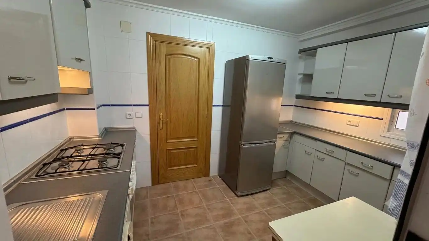 Flat for rent in De Gil De Andrade, Pryconsa - Juan de Austria