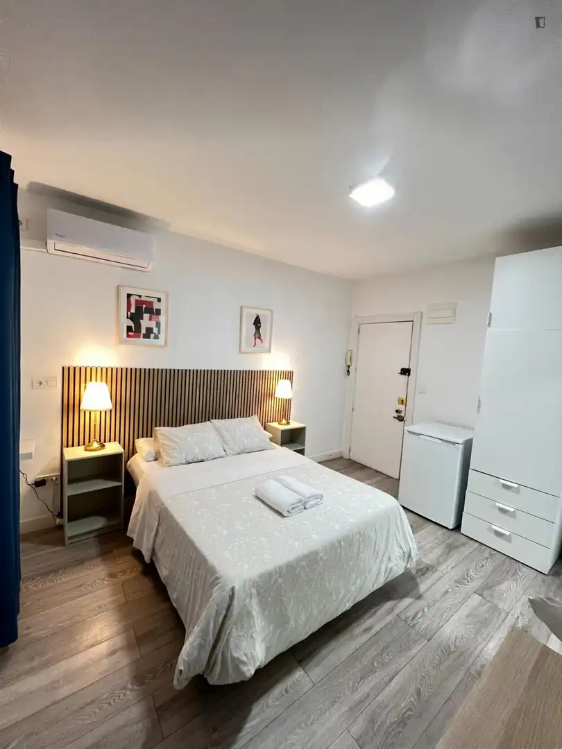 Studio avec ascenseur à louer à Chamberí, imagen 2