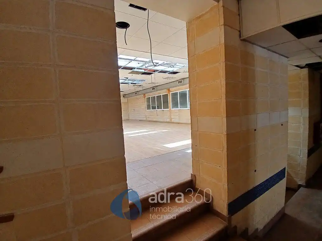 Local de lloguer en  Logroño