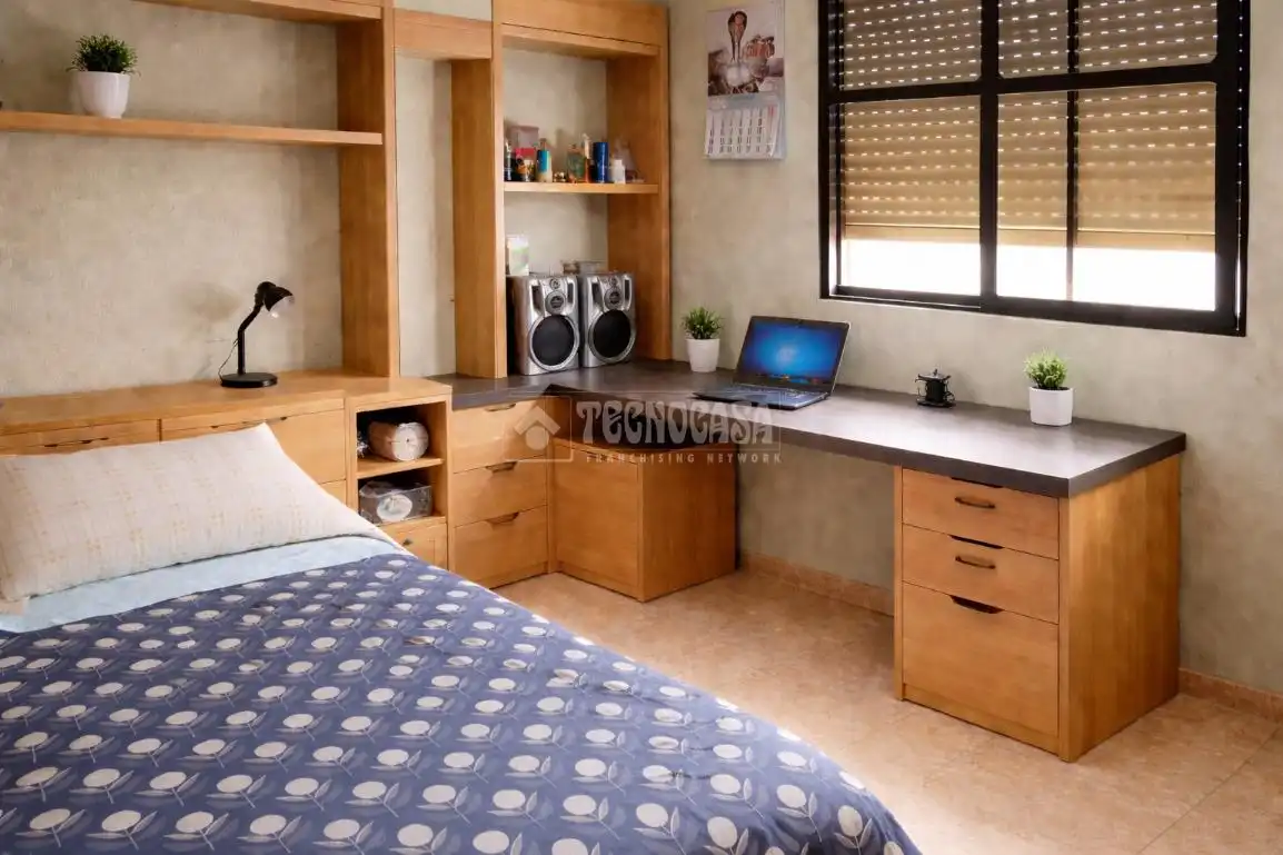 Bedroom of Flat for sale in Almería