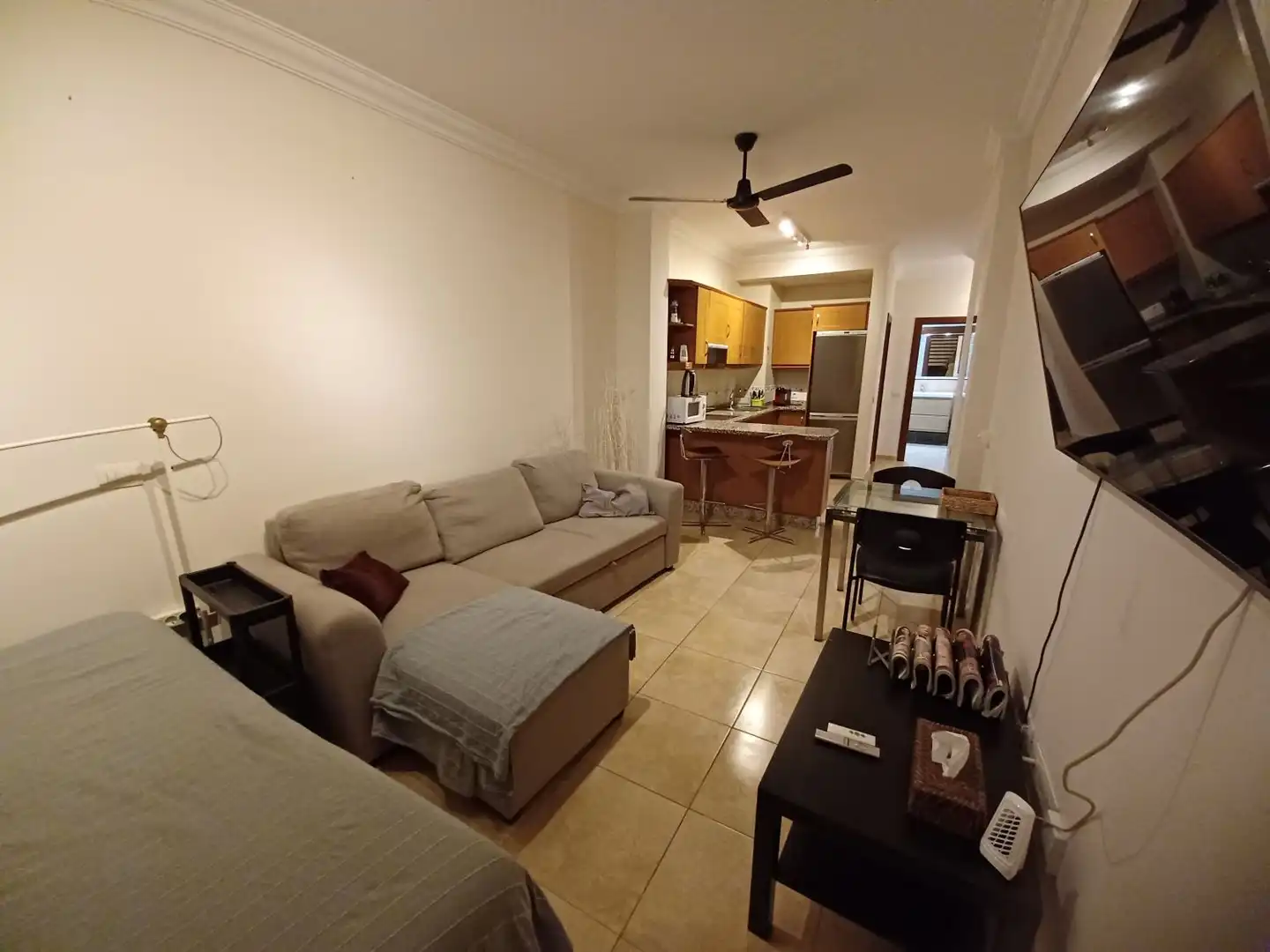 Sala d'estar de Pis de lloguer en Granadilla de Abona amb Aire condicionat i Terrassa