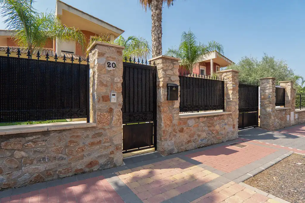 Vista exterior de Casa o chalet en venta en Molina de Segura