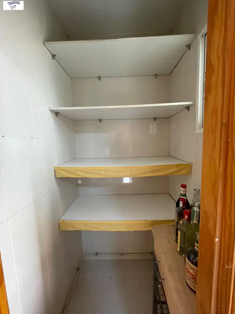 Cocina de Piso en venta en Albacete con Calefacción, Trastero y Balcón