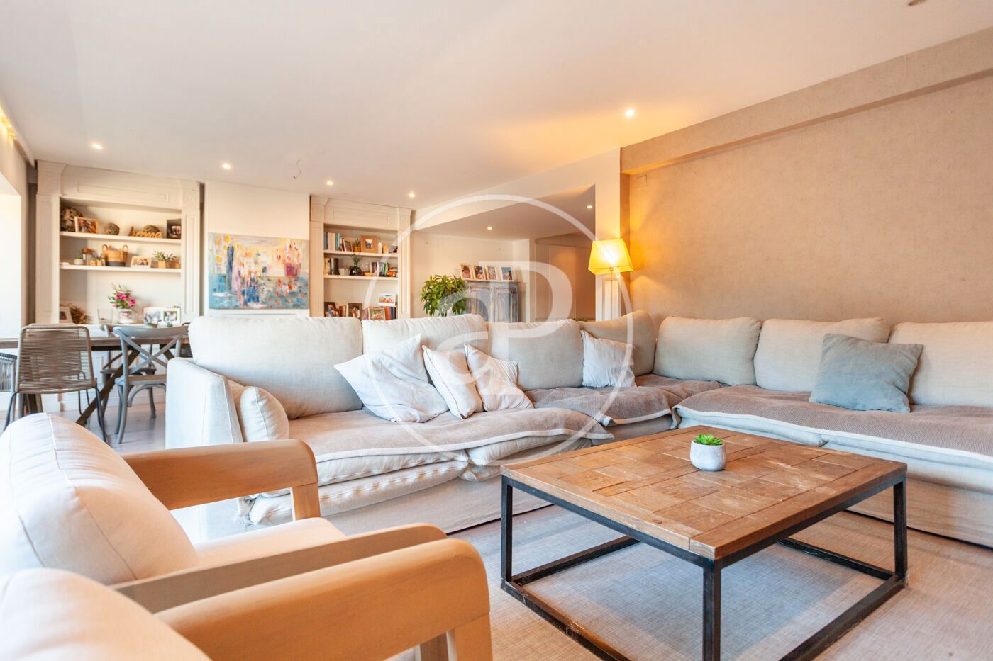 Living room of Flat for sale in  Valencia Capital  with Air Conditioner, Heating and Balcony