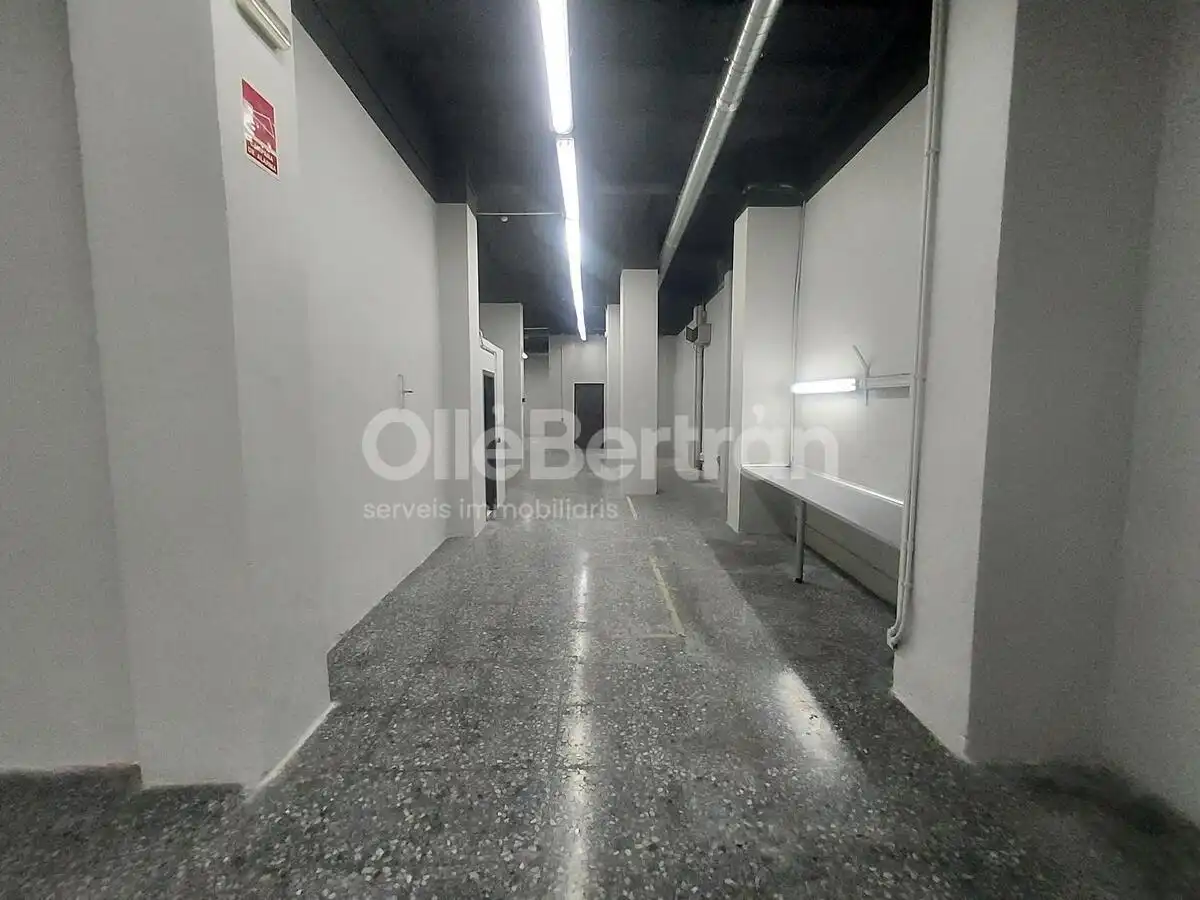 Local comercial de lloguer a de València, imagen 9