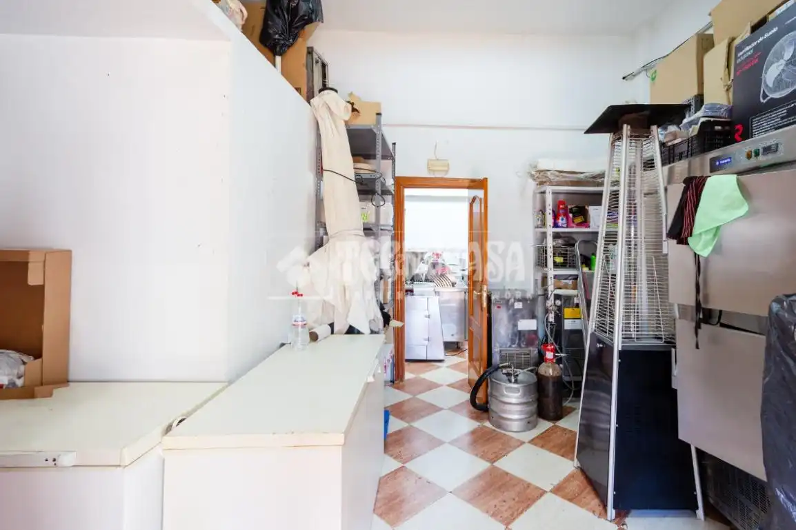 Local en venta en Vélez-Málaga con Aire acondicionado