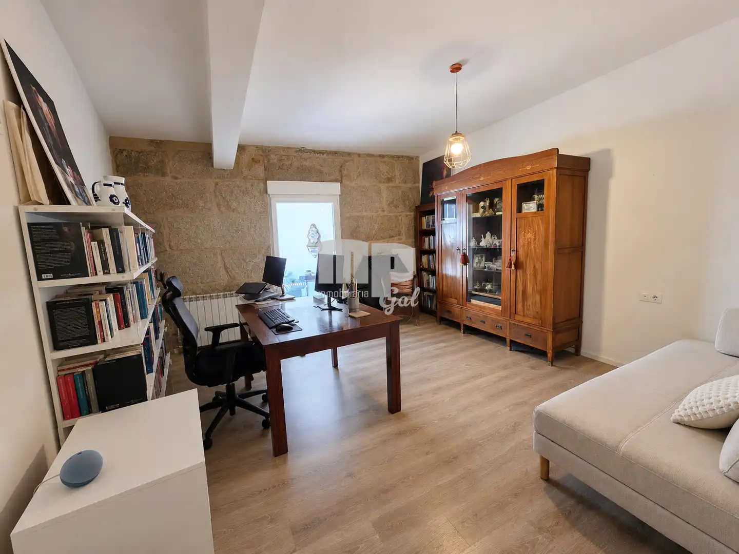Sala de estar de Piso en venta en Vigo  con Calefacción, Terraza y Trastero