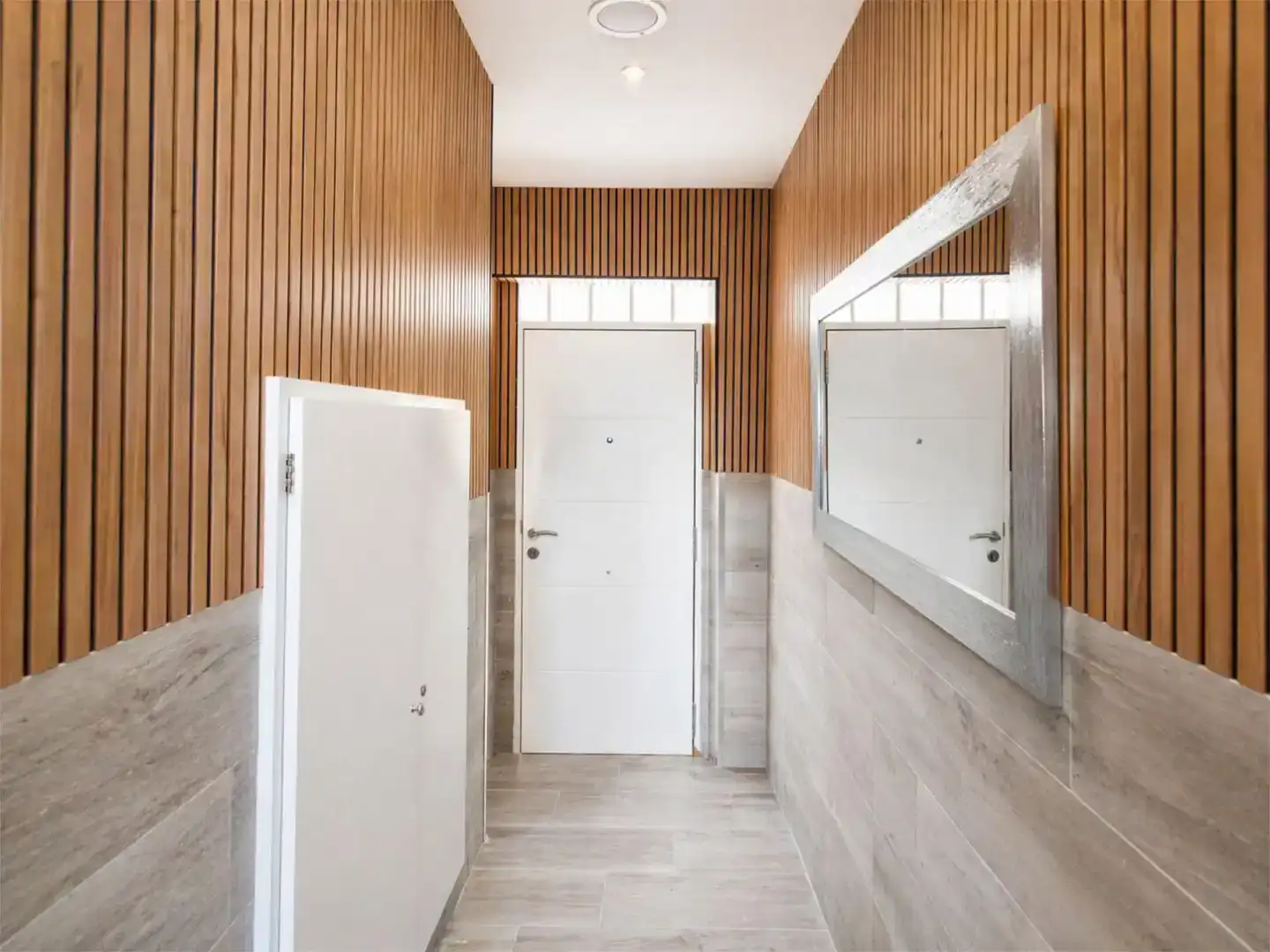 Apartament per a compartir en León Capital  amb Jardí privat, Parquet i Traster