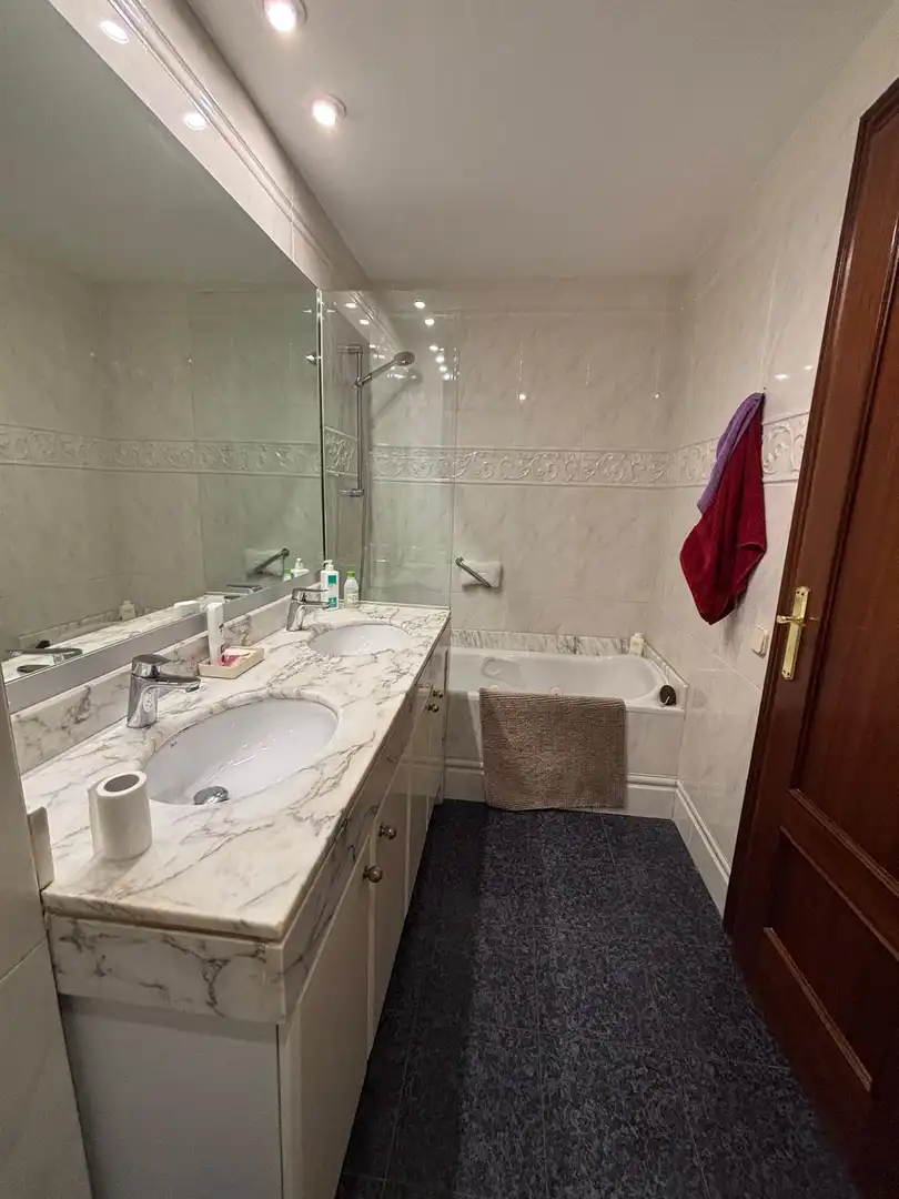 Bany de Casa o xalet en venda en Centre - Sant Josep - Sanfeliu