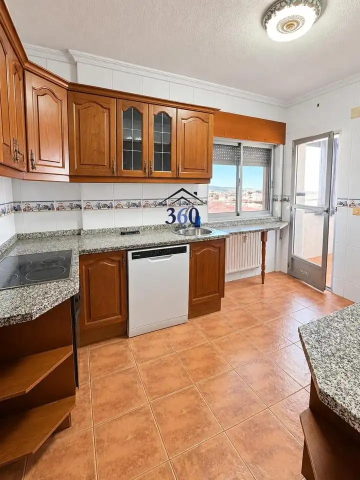 Appartamento con ascensore in vendita a Calle Dionisio Acedo, imagen 4